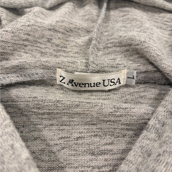 Z Avenue USA Women’s Gray Button-Front Hooded Cardigan – Size Large - Picture 2 of 6